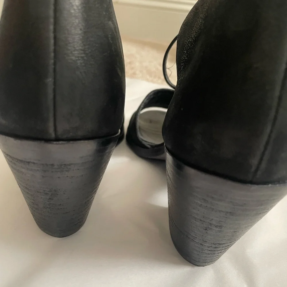 Eileen Fisher Ann Black Suede Tumbled Nubuck Ankle Tie Sandals Sz 7.5 Block Heel